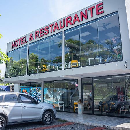 Mi Tierra Hotel Y Restaurante San Luis Екстериор снимка