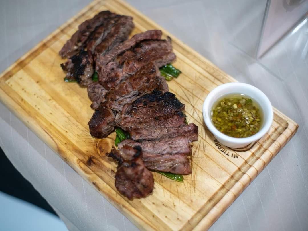 Mi Tierra Hotel Y Restaurante San Luis Екстериор снимка